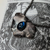 Forager’s Amulet: Labradorite