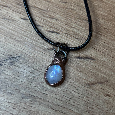 Rainbow Moonstone Pendant