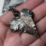 Forager’s Amulet: Sunstone