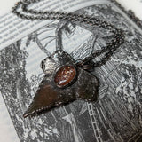 Forager’s Amulet: Sunstone