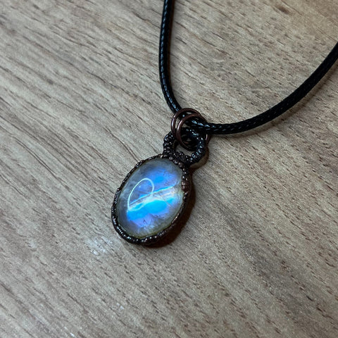 Rainbow Moonstone Pendant