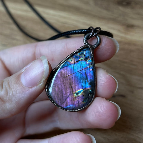 Purple Labradorite Pendant