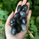 Kyanite in Feldspar Pebbles
