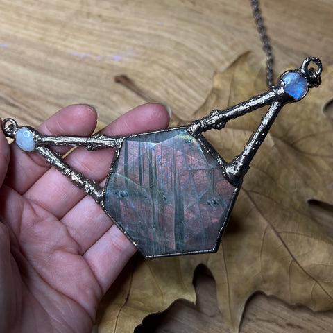 Geometry Amulet