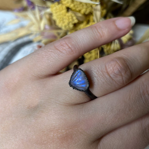 Rainbow Moonstone Shell Ring Size 8.5